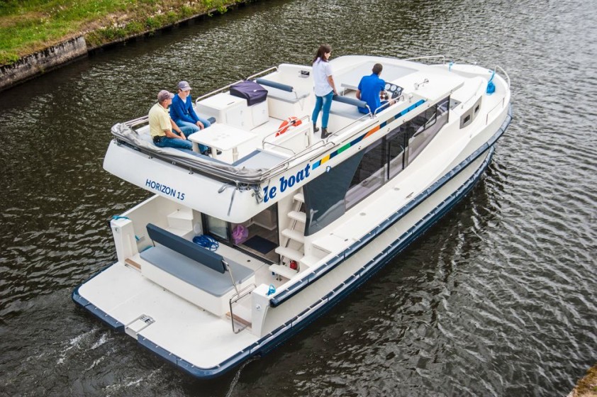Le Boat Horizon 3 - Boatscribe.com
