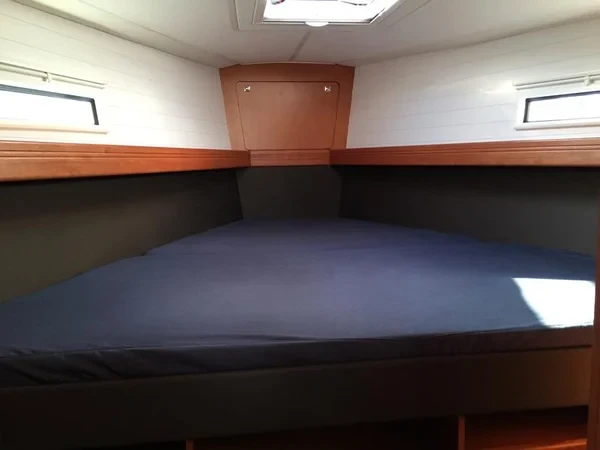 Bavaria 41 Cruiser - Boatscribe.com