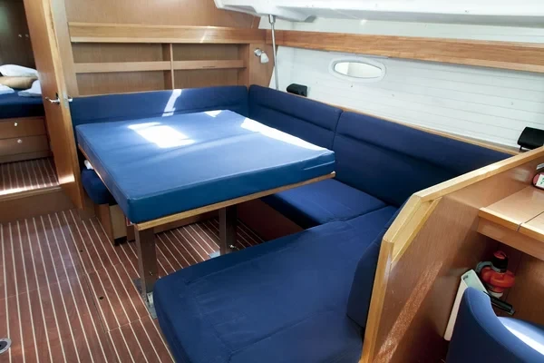 Bavaria 43 Cruiser - Boatscribe.com