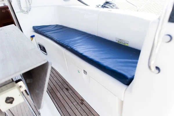 Bavaria 43 Cruiser - Boatscribe.com