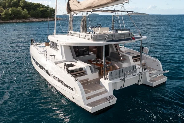Cervetti 44 - Boatscribe.com