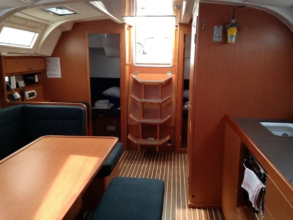 Bavaria 41 Cruiser - Boatscribe.com