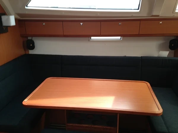 Bavaria 41 Cruiser - Boatscribe.com
