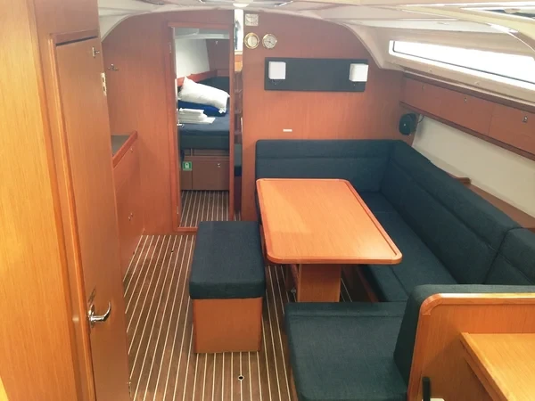 Bavaria 41 Cruiser - Boatscribe.com