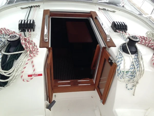 Bavaria 41 Cruiser - Boatscribe.com
