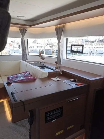 Lagoon 50 - Boatscribe.com
