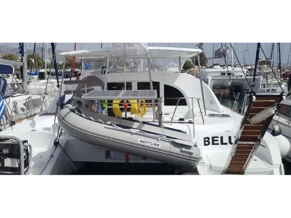 Lagoon 380 S2 - Boatscribe.com