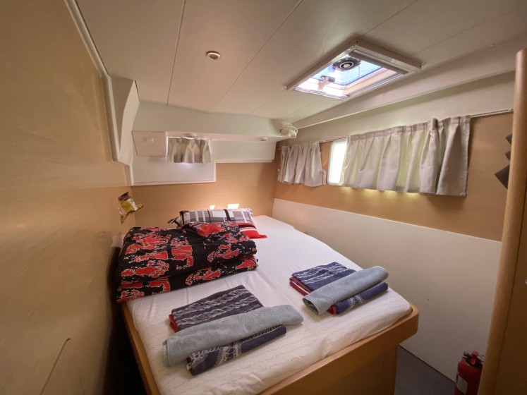 Lagoon 400 - Boatscribe.com