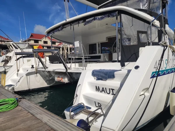 Lagoon 450 S - Boatscribe.com