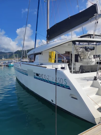 Lagoon 450 S - Boatscribe.com