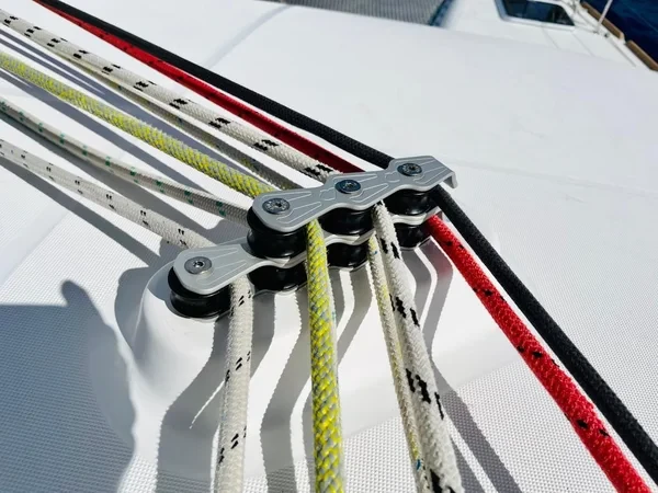 Lagoon 450 S - Boatscribe.com