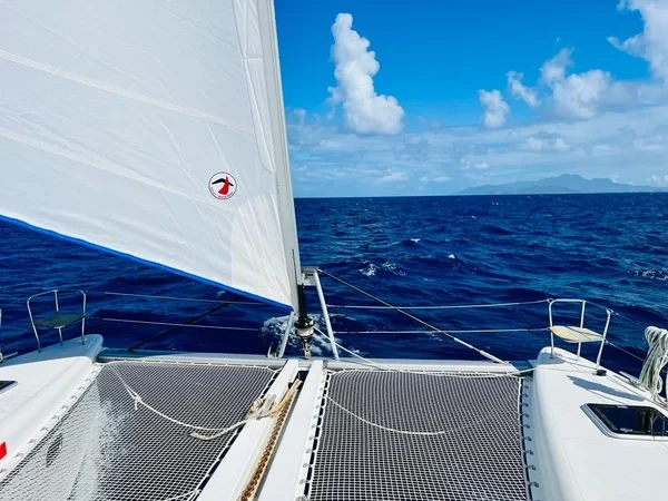 Lagoon 450 S - Boatscribe.com