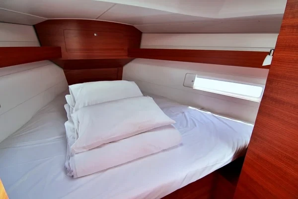 Dufour 382 - Boatscribe.com