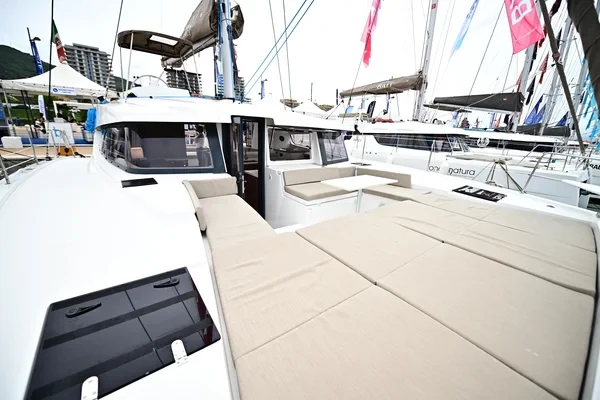 Bali 4.2 - Boatscribe.com
