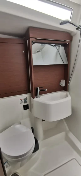 Oceanis 51.1 - Boatscribe.com