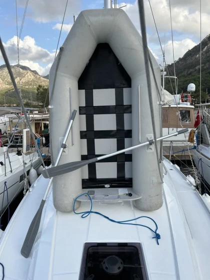 Oceanis 34.1 - Boatscribe.com