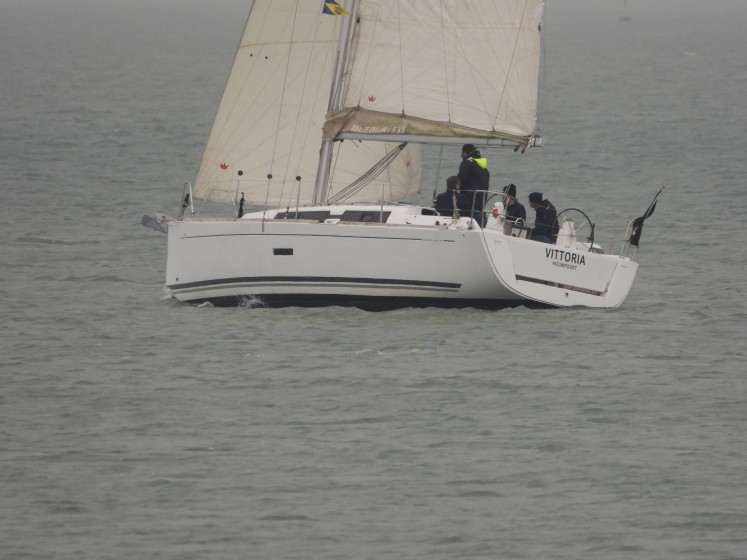 Dufour 335 GL - Boatscribe.com