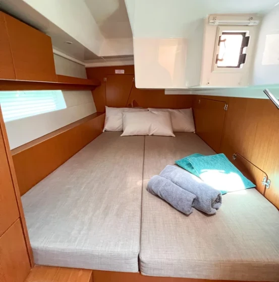 Bavaria C45 - Boatscribe.com