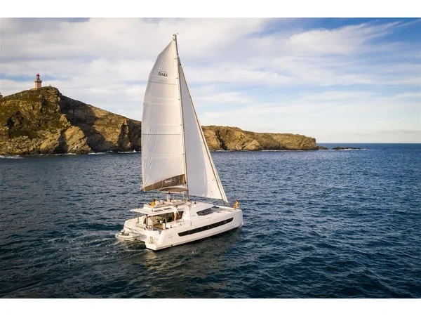 Bali 4.6 - Boatscribe.com