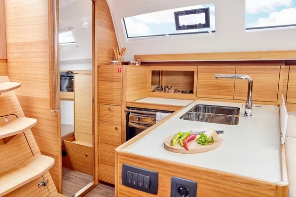 Elan Impression 40.1 - Boatscribe.com