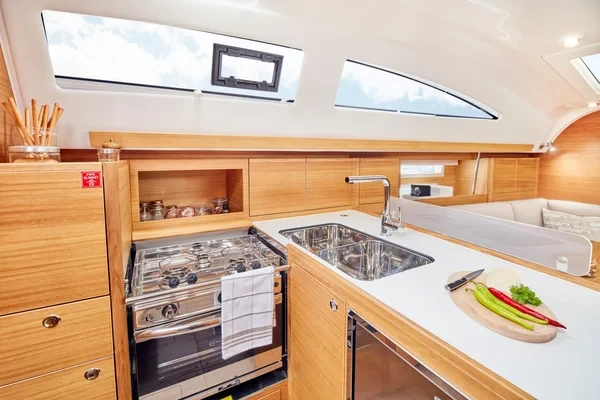 Elan Impression 40.1 - Boatscribe.com