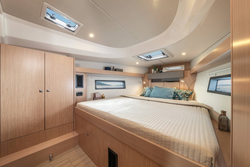 Bavaria C42 - Boatscribe.com