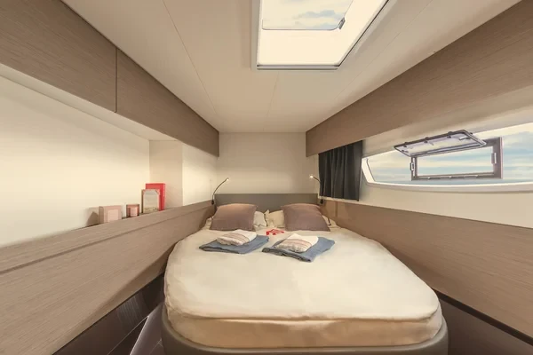 Elba 45 - Boatscribe.com