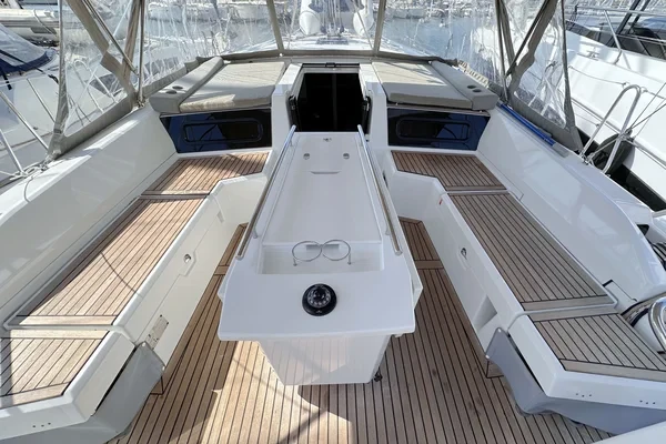 Oceanis 46.1 - Boatscribe.com