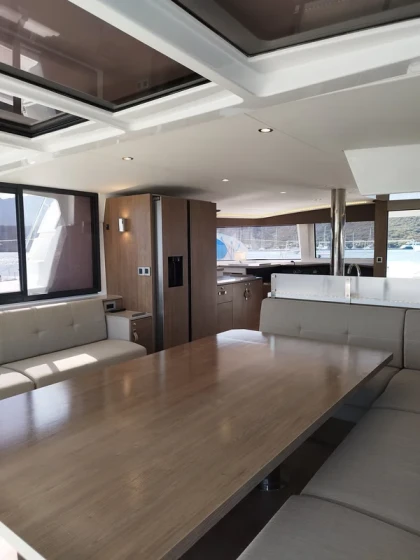 Bali 4.8 - Boatscribe.com