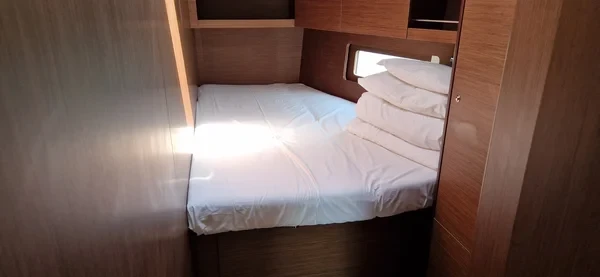 Oceanis 46.1 - Boatscribe.com