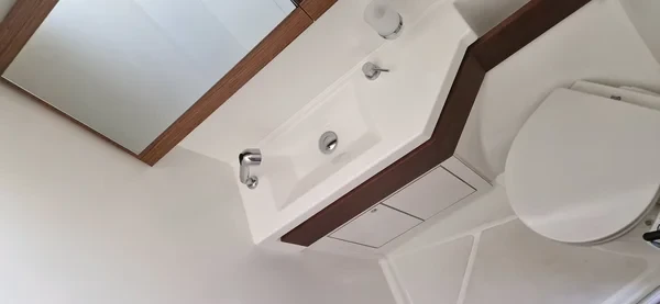 Oceanis 46.1 - Boatscribe.com