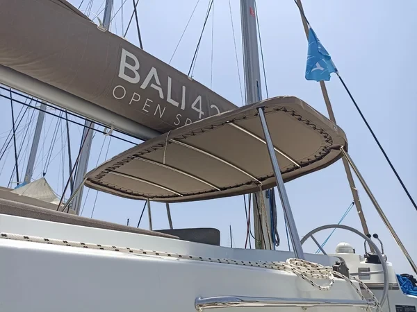 Bali 4.2 - Boatscribe.com