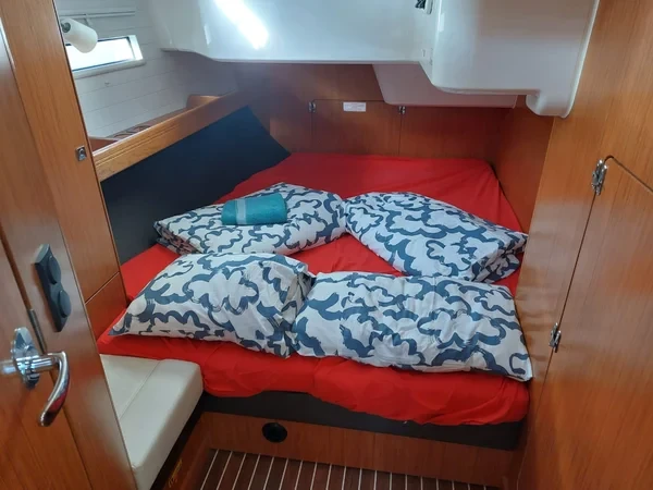 Bavaria 51 Cruiser - Boatscribe.com