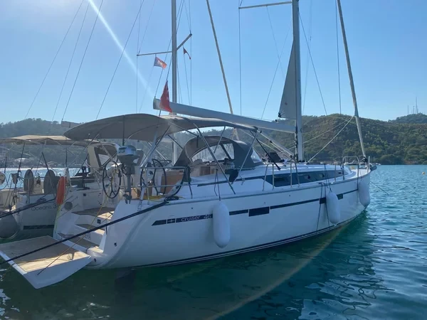 Bavaria 46 Cruiser - Boatscribe.com