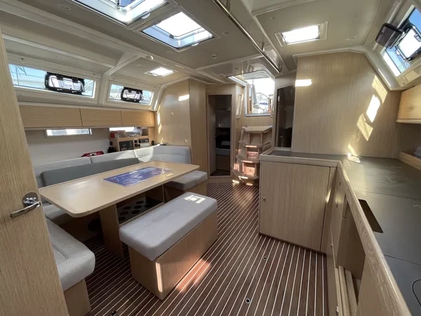 Bavaria 46 Cruiser - Boatscribe.com
