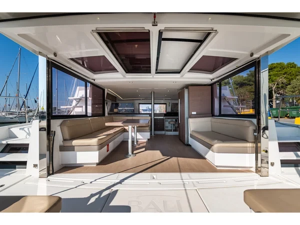 Bali 4.3 - Boatscribe.com