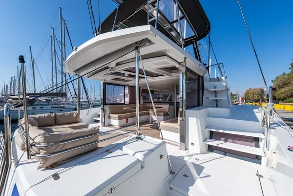 Bali 4.3 - Boatscribe.com