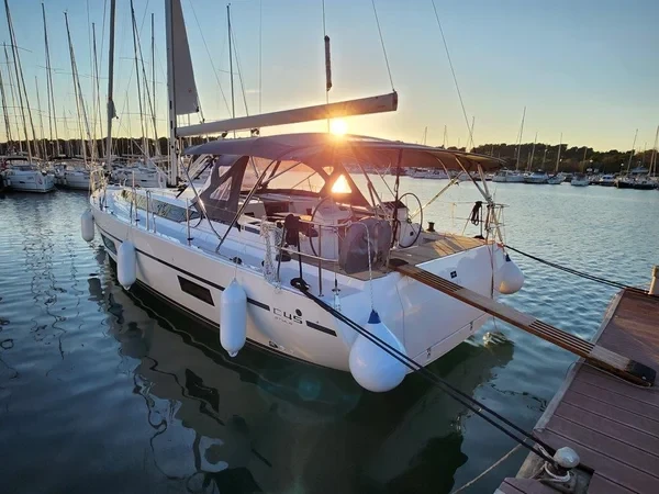 Bavaria C45 Style - Boatscribe.com