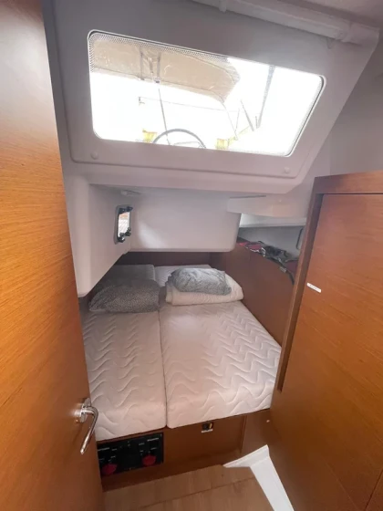 Sun Odyssey 440 - Boatscribe.com