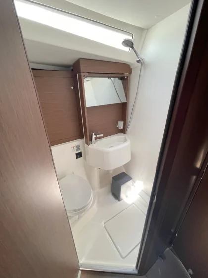 Oceanis 51.1 - Boatscribe.com
