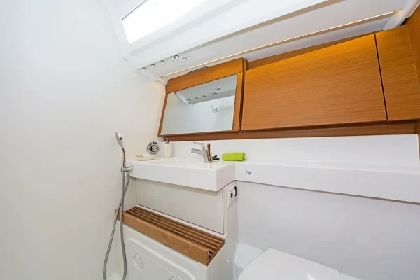 Sun Odyssey 440 - Boatscribe.com