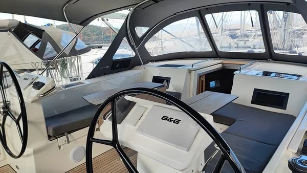 Bavaria C45 - Boatscribe.com