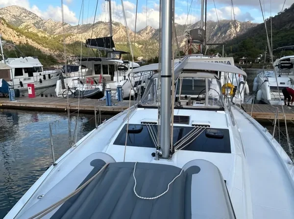 Dufour 390 Grand Large - Boatscribe.com