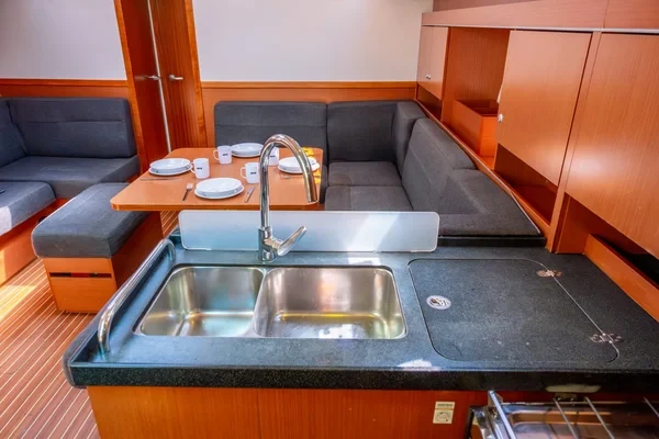 Hanse 445 - Boatscribe.com