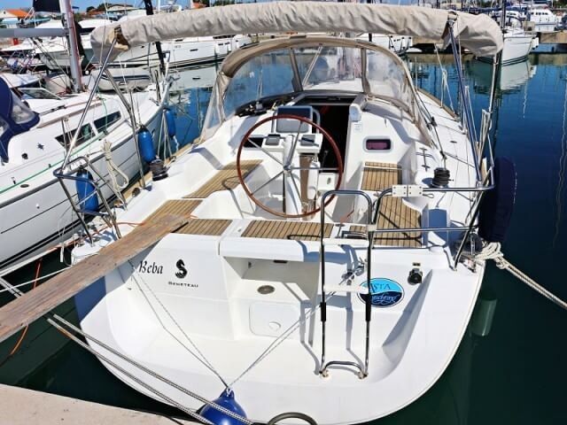 Oceanis 34 - Boatscribe.com