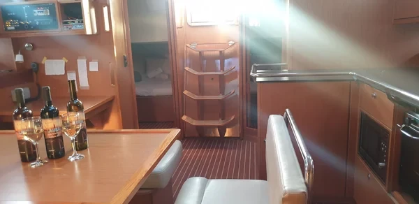 Bavaria 45 Cruiser - Boatscribe.com