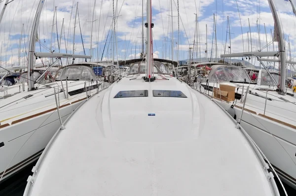 Bavaria 46 Cruiser - Boatscribe.com