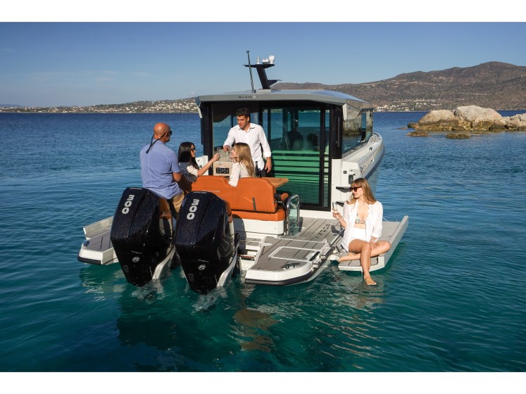Saxdor 320 GTO - Boatscribe.com