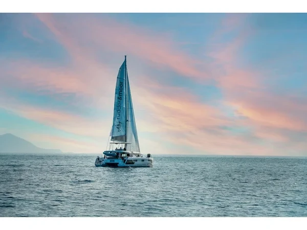 Lagoon 46 - Boatscribe.com