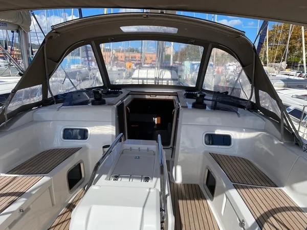 Sun Odyssey 519 - Boatscribe.com